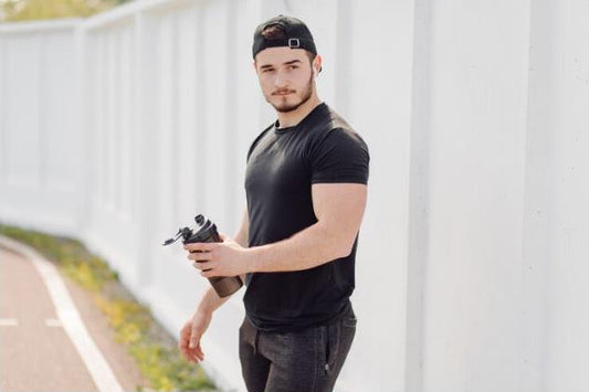 How to Transition Your Tank Top Look from Gym to Casual Outings
